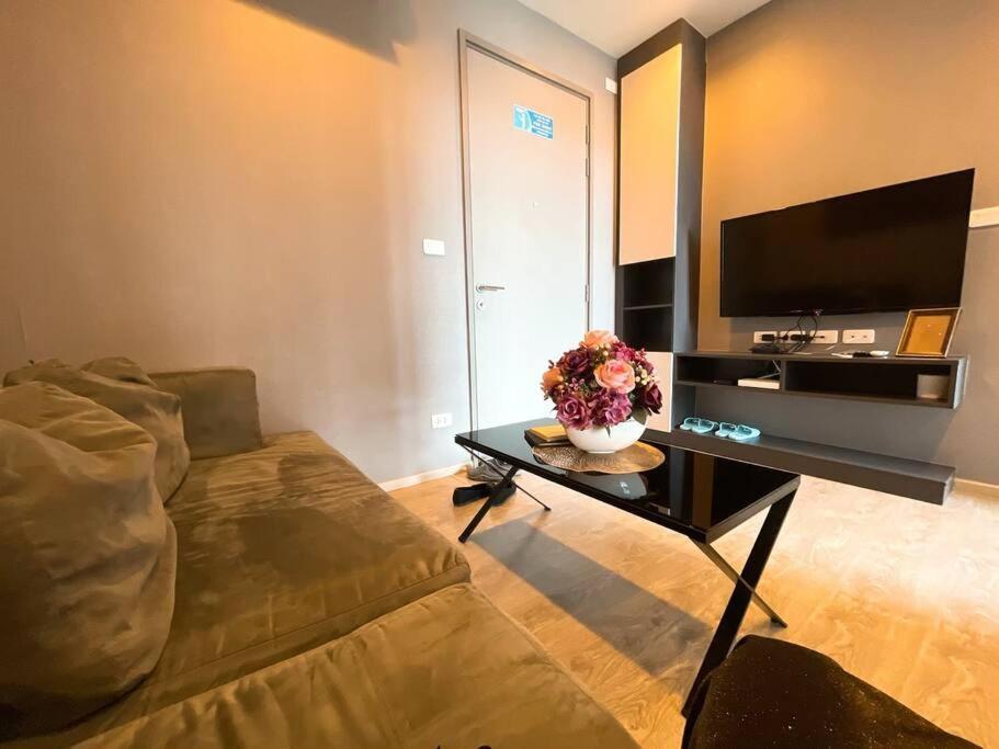 Base Central Pattaya Long Balcony King-Bed With Infinity Pool & Free Netflix! エクステリア 写真