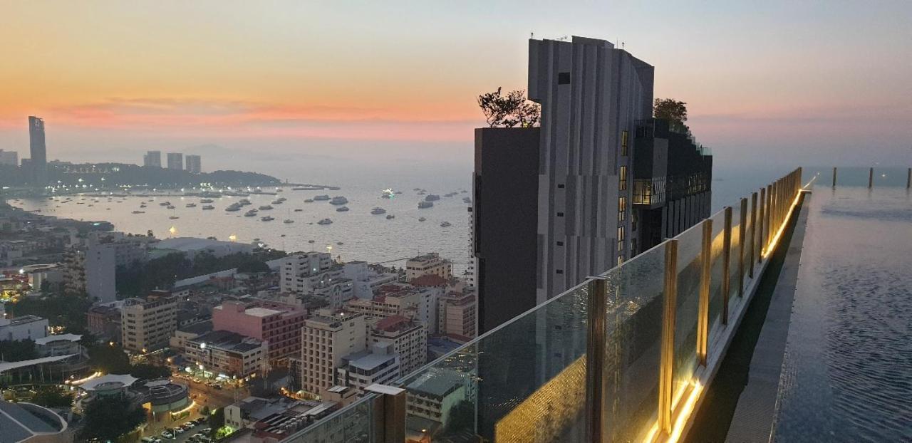 Base Central Pattaya Long Balcony King-Bed With Infinity Pool & Free Netflix! エクステリア 写真