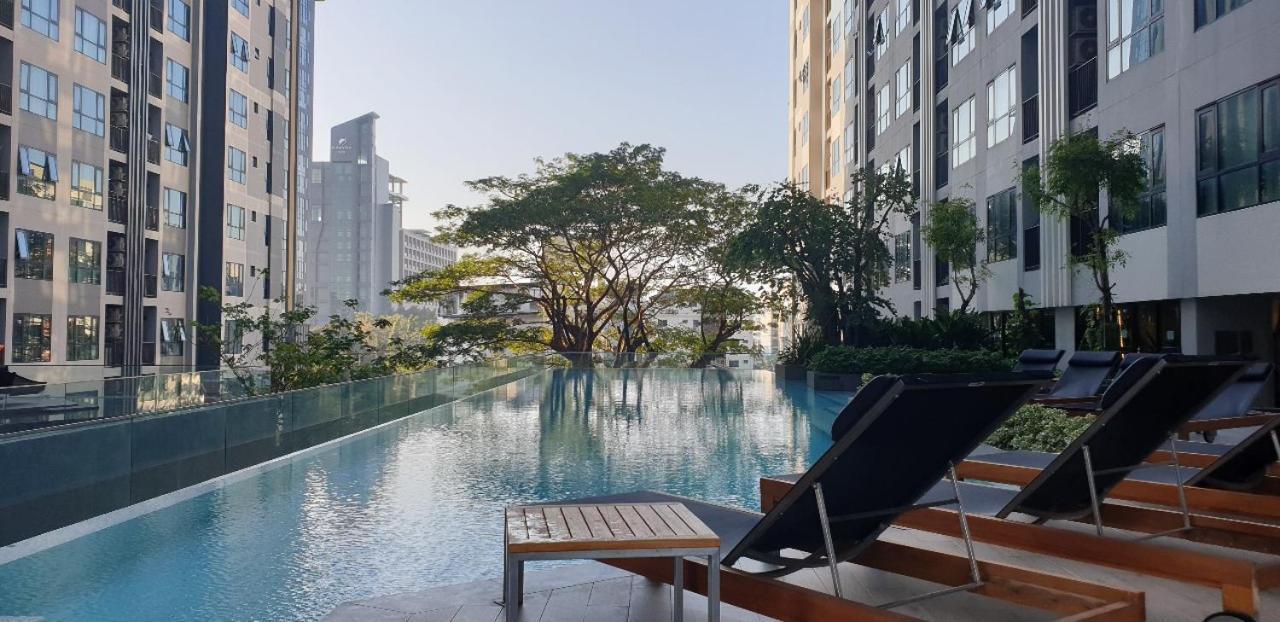 Base Central Pattaya Long Balcony King-Bed With Infinity Pool & Free Netflix! エクステリア 写真